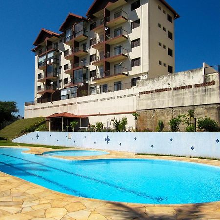 Apto c lazer e linda vista verde Águas de Lindóia Exterior foto