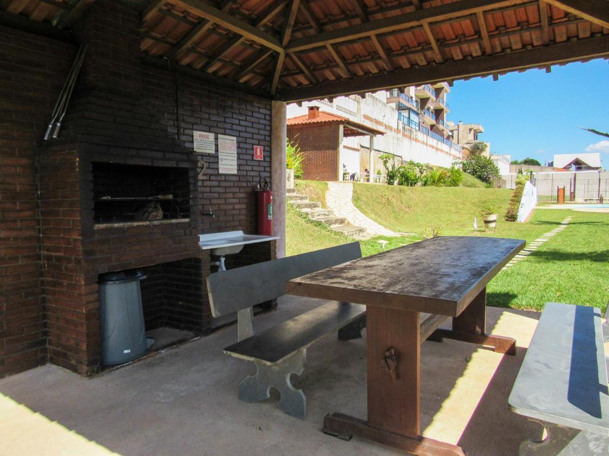 Apto c lazer e linda vista verde Águas de Lindóia Exterior foto